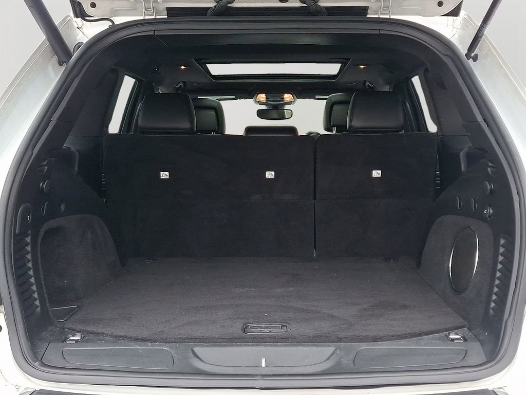 Used 2020 Jeep Grand Cherokee Limited w/ Luxury Group II image 28