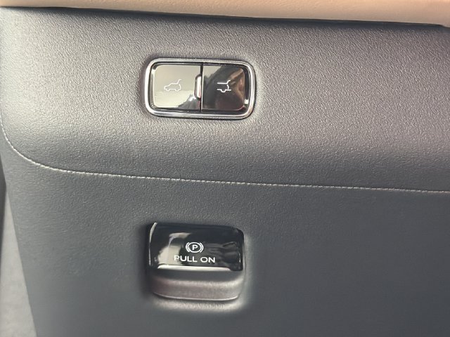 New 2027 Lincoln Navigator L Black Label AWD/4WD image 11
