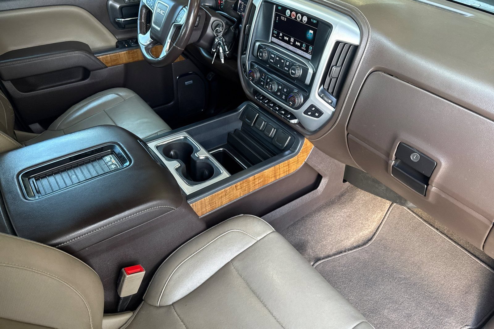 Used 2018 GMC Sierra 1500 SLT AWD/4WD image 17