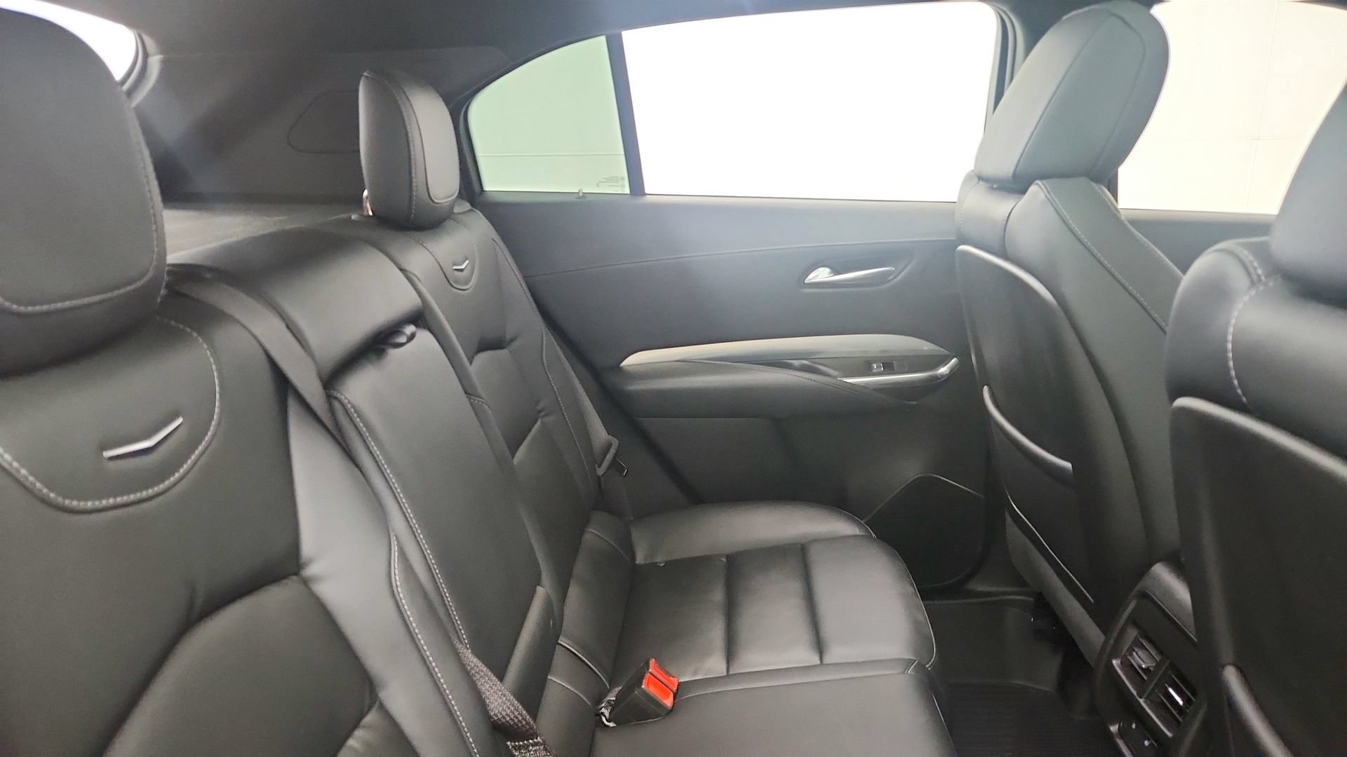 Certified 2023 Cadillac XT4 Premium Luxury w/ Cold Weather Package AWD/4WD image 28
