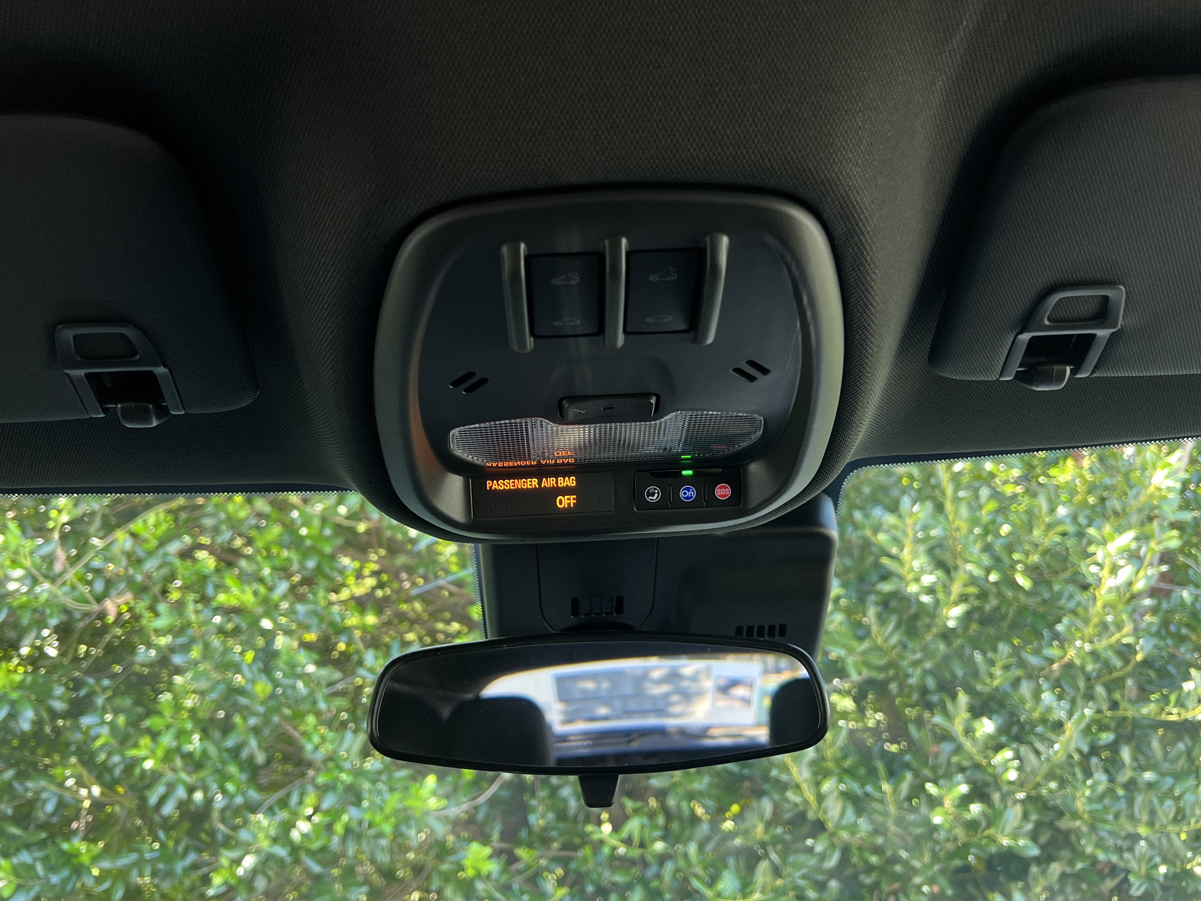 New 2026 Chevrolet Trax RS w/ Sunroof Package FWD image 31