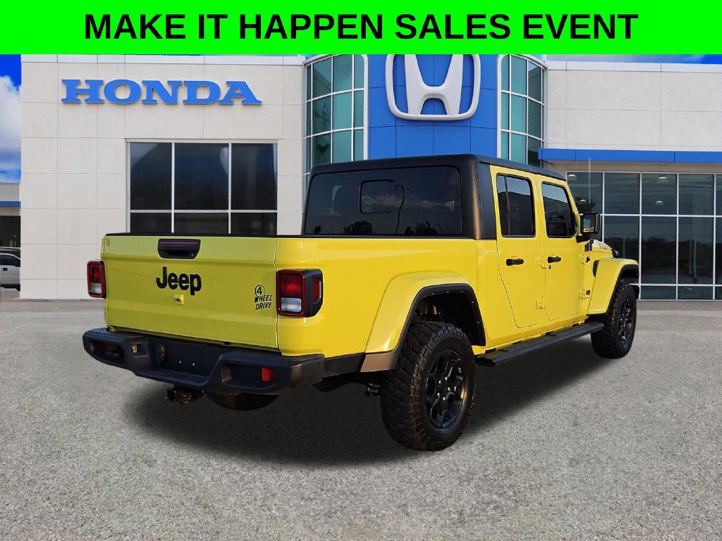 Used 2023 Jeep Gladiator Sport AWD/4WD image 19