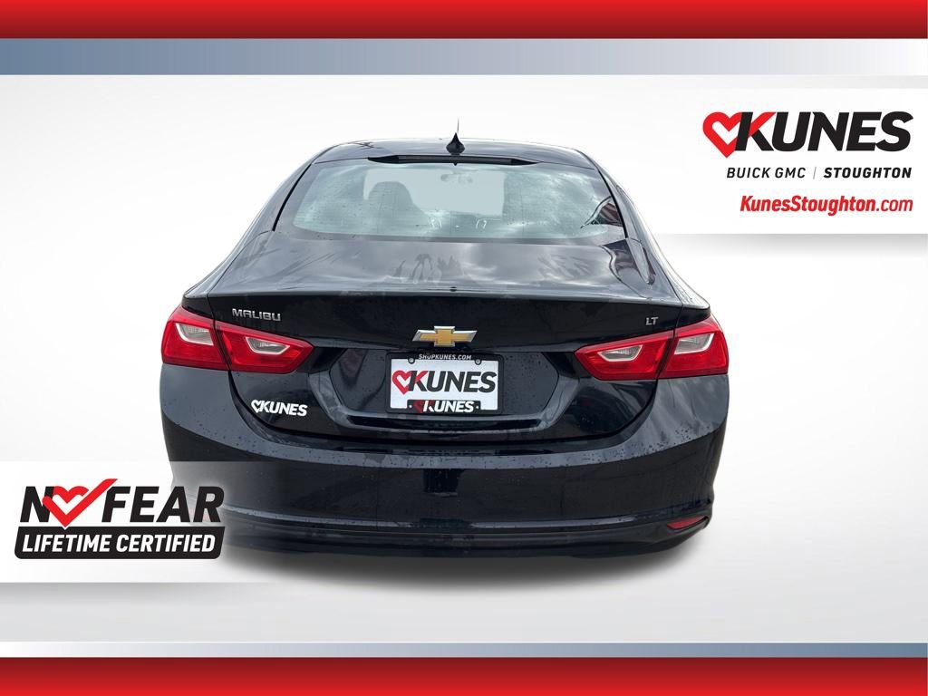 Used 2017 Chevrolet Malibu LT image 10