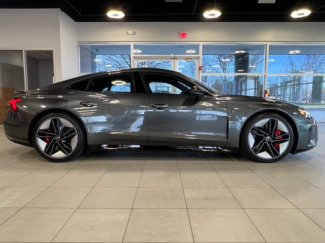 Used 2022 Audi RS e-tron GT AWD/4WD image 7