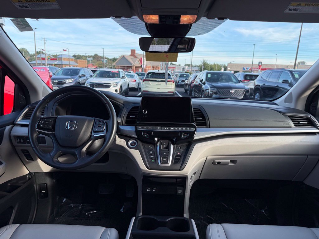 Used 2025 Honda Odyssey EX-L image 7
