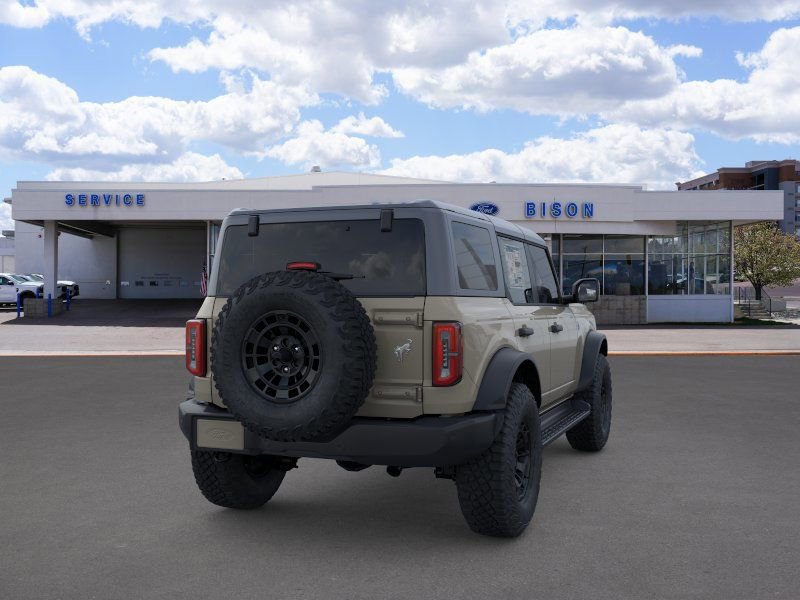 New 2026 Ford Bronco Outer Banks w/ Sasquatch Package image 8