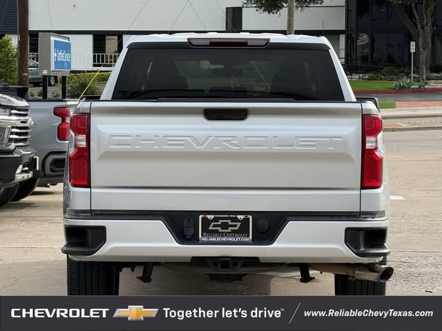 Used 2020 Chevrolet Silverado 1500 Custom w/ Custom Value Package AWD/4WD image 7