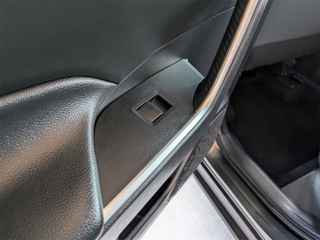 Used 2024 Toyota RAV4 LE image 28