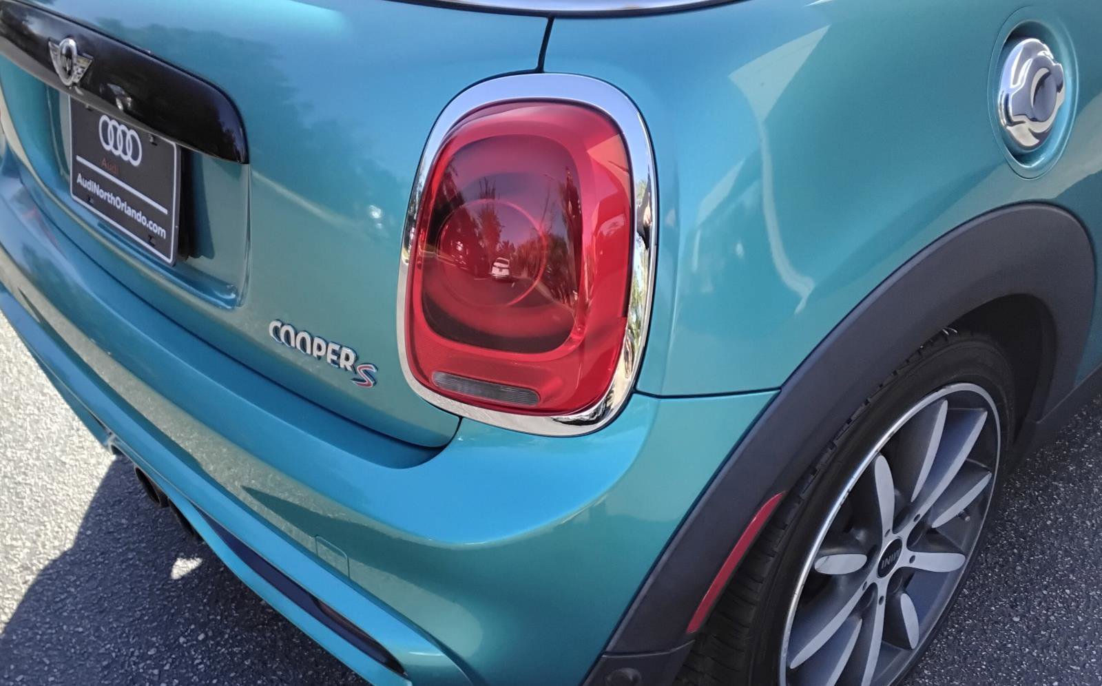 Used 2017 MINI Cooper S image 10