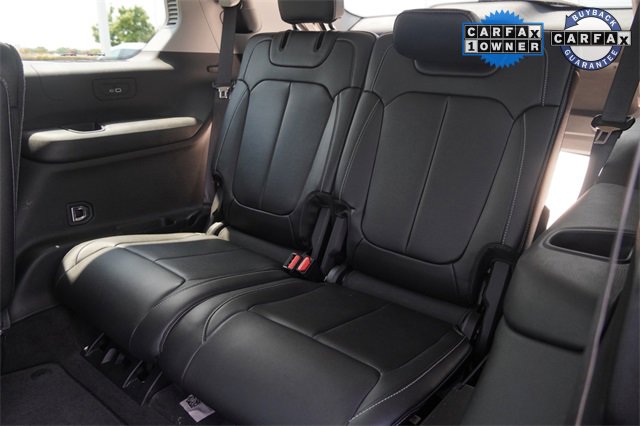 Used 2022 Jeep Grand Cherokee L Limited image 13