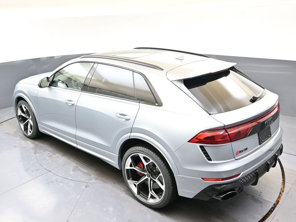 Used 2025 Audi RS Q8 performance w/ RS Design Package - Red image 45
