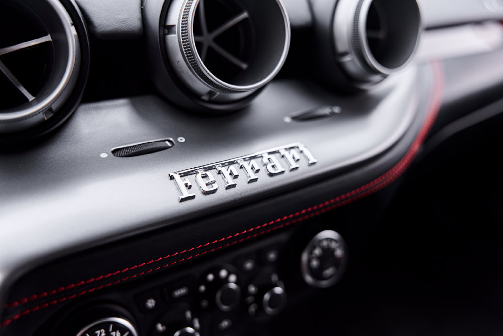 Used 2016 Ferrari F12 Berlinetta RWD image 83