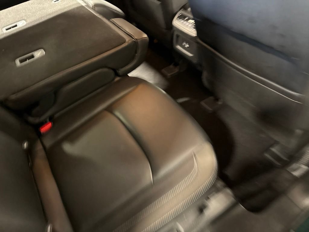 Used 2022 Nissan Pathfinder SL FWD image 28