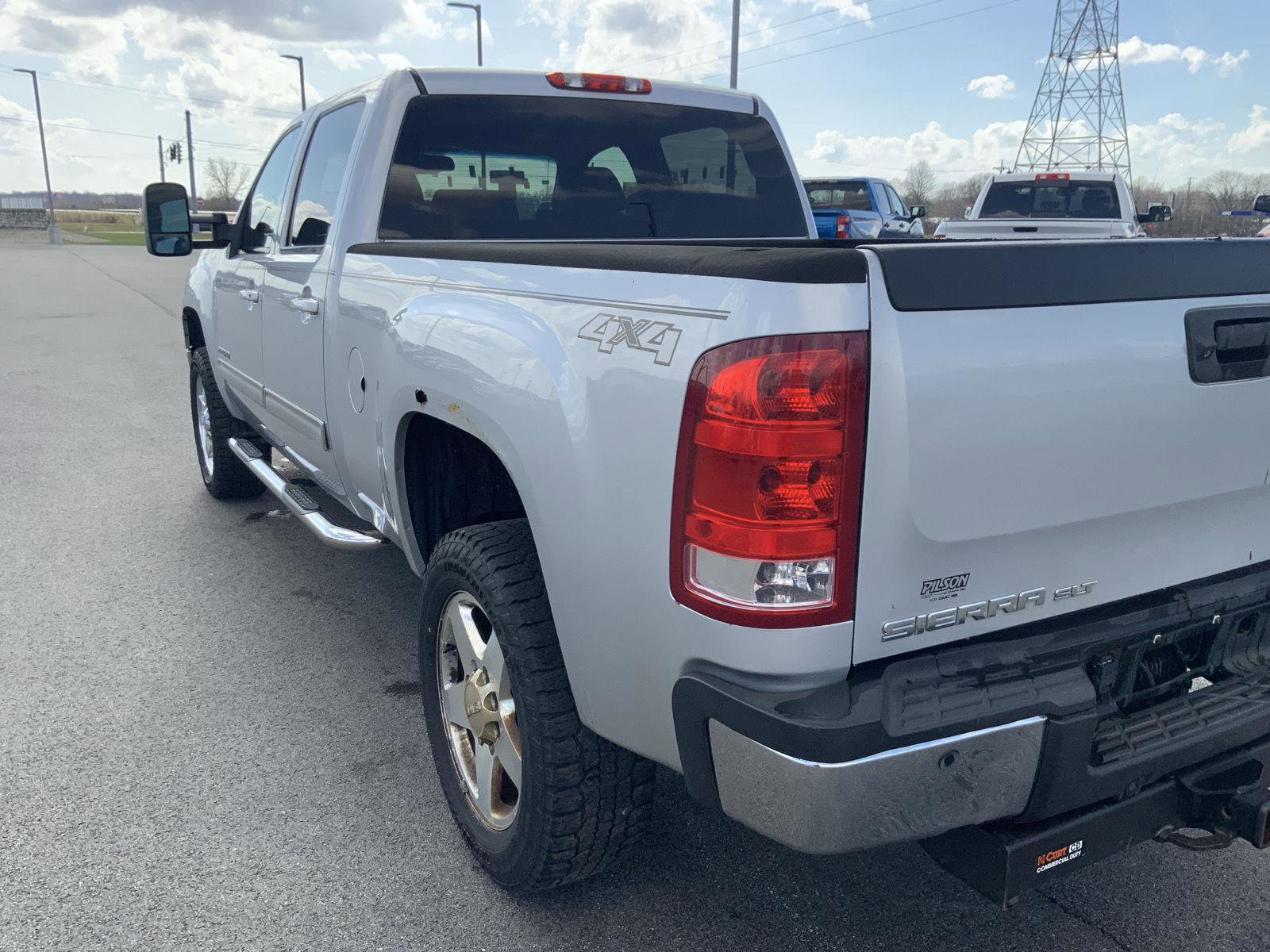 Used 2014 GMC Sierra 2500 SLT w/ SLT Convenience Package image 17