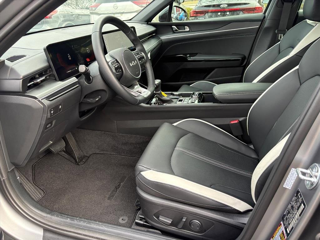 Used 2025 Kia K5 GT-Line image 16