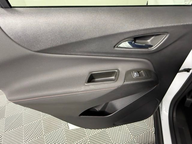 Used 2022 Chevrolet Equinox RS image 36