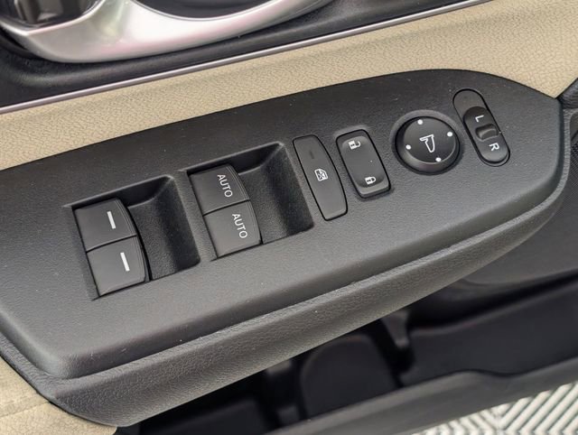 Used 2018 Honda CR-V EX image 11