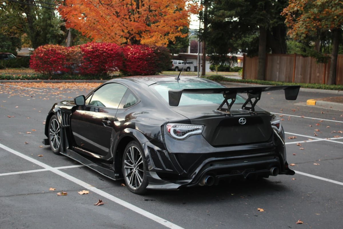 Used 2013 Scion FR-S RWD image 5