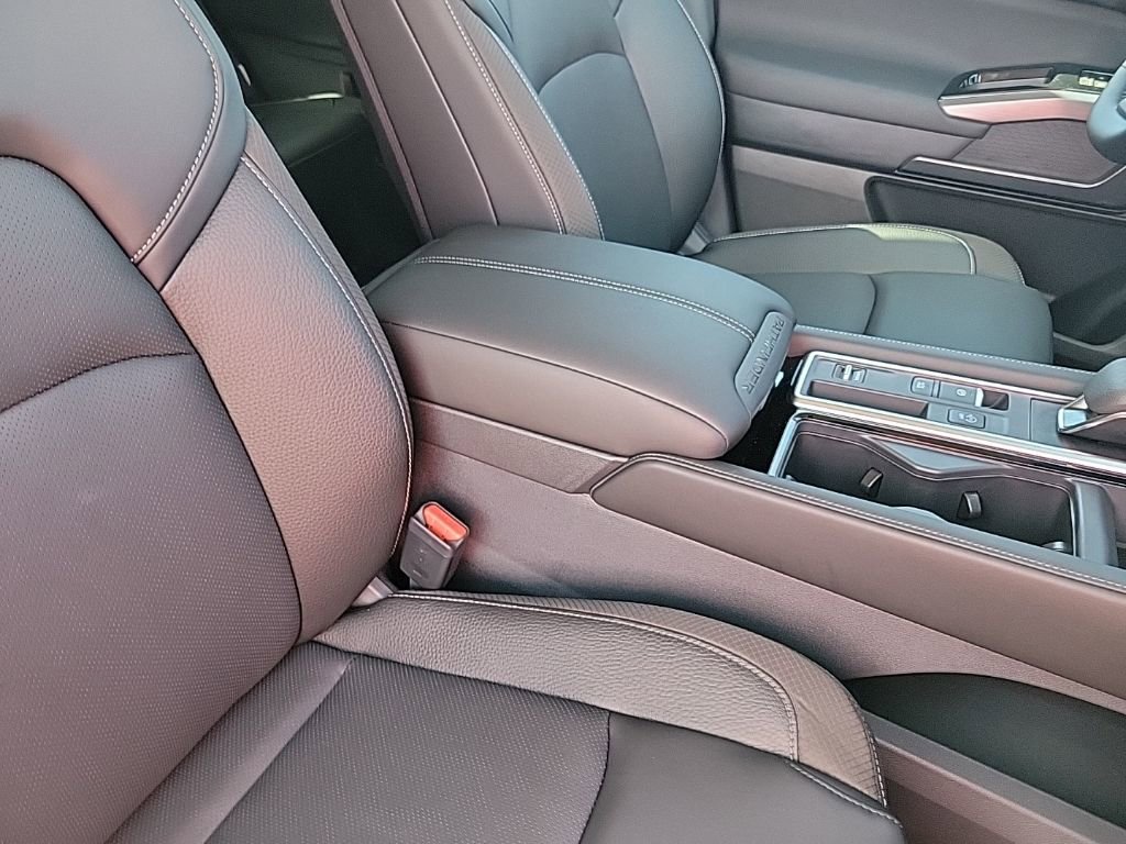 New 2026 Nissan Pathfinder SL FWD image 47