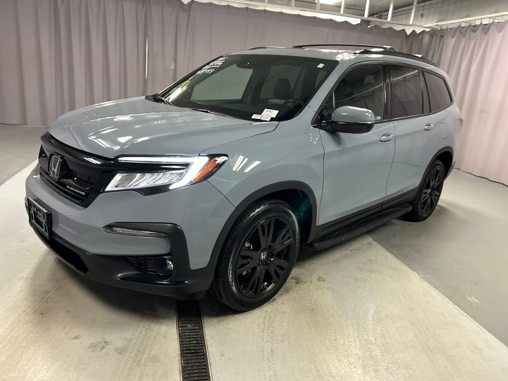 Used 2022 Honda Pilot Black Edition image 3