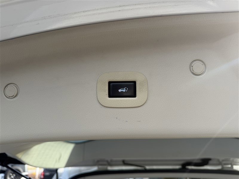 Used 2014 INFINITI QX80 4WD image 29