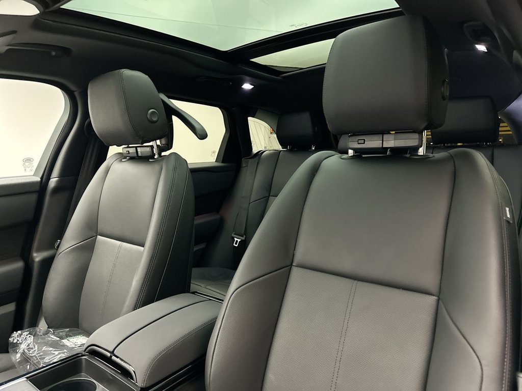 Certified 2026 Land Rover Range Rover Velar S AWD/4WD image 9