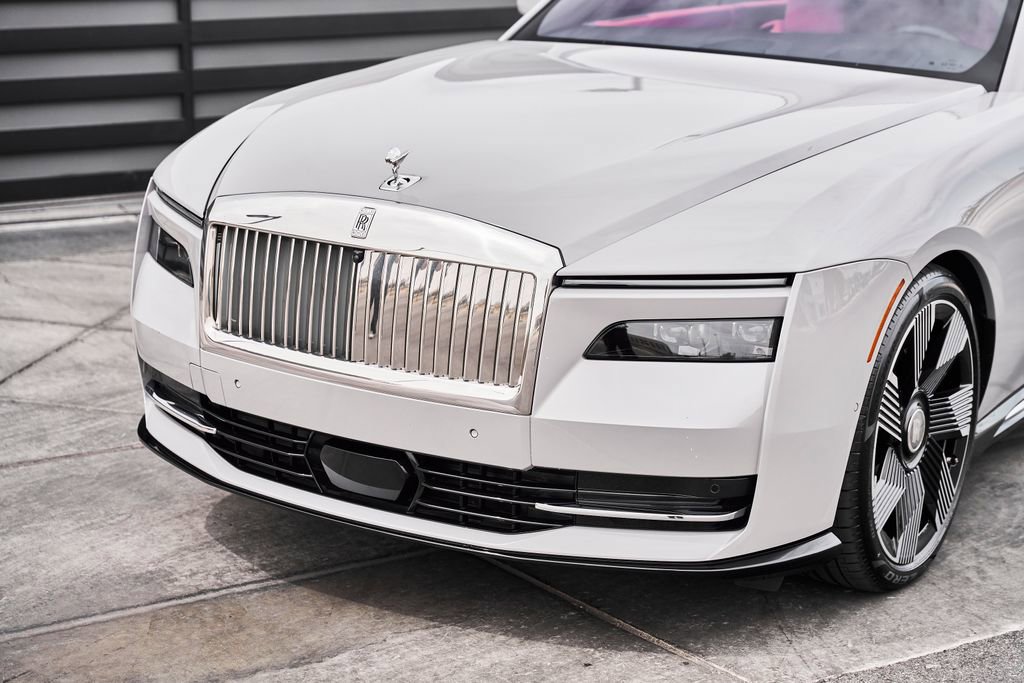 Used 2025 Rolls-Royce Spectre w/ Spectre Launch Package image 6