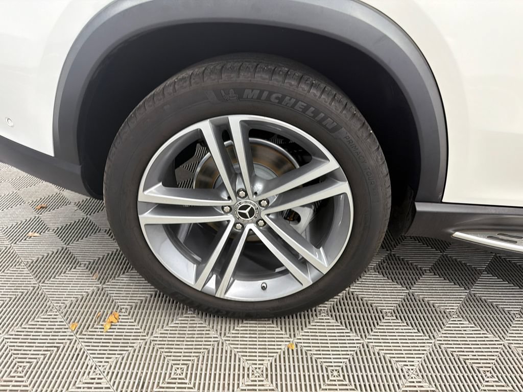 Used 2021 Mercedes-Benz GLE 350 4MATIC image 18