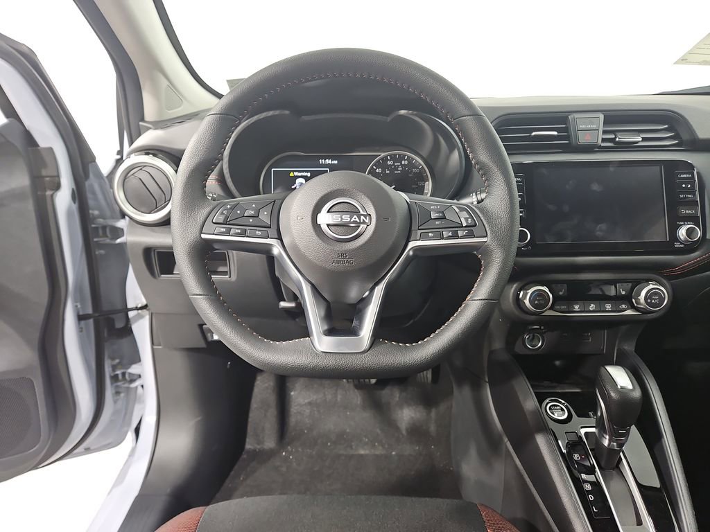 New 2025 Nissan Versa SR w/ Trunk Package image 13