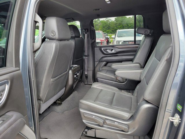 Used 2021 Chevrolet Suburban Z71 w/ Z71 Off-Road Package image 29