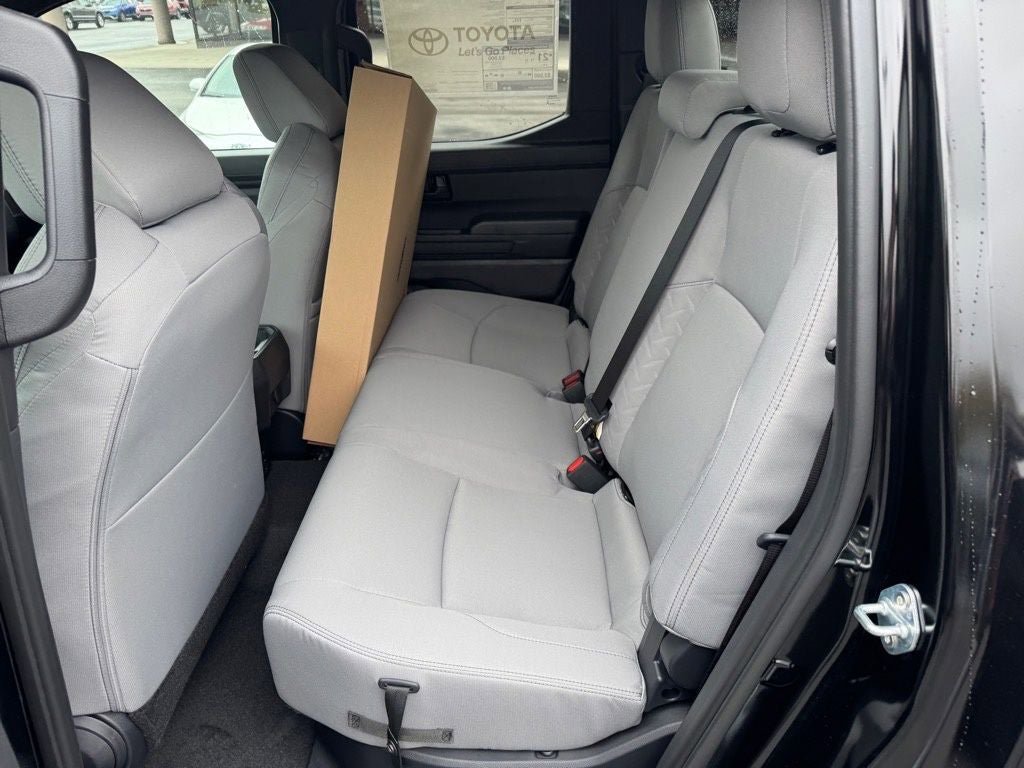 Used 2025 Toyota Tacoma SR5 image 10