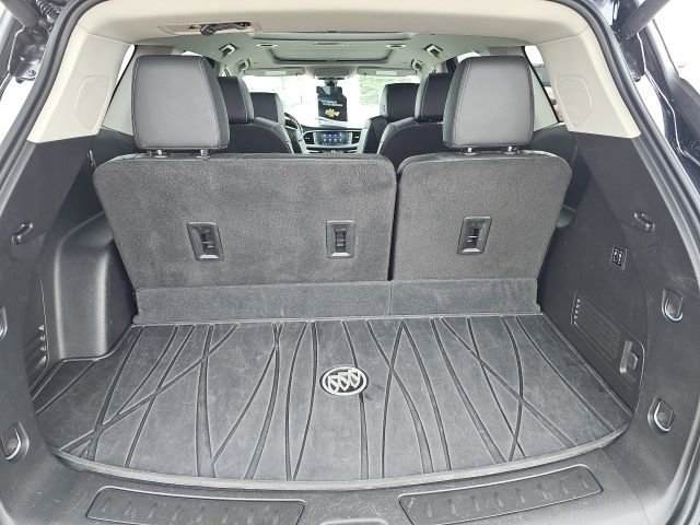 Used 2020 Buick Enclave Avenir w/ Avenir Technology Package image 9