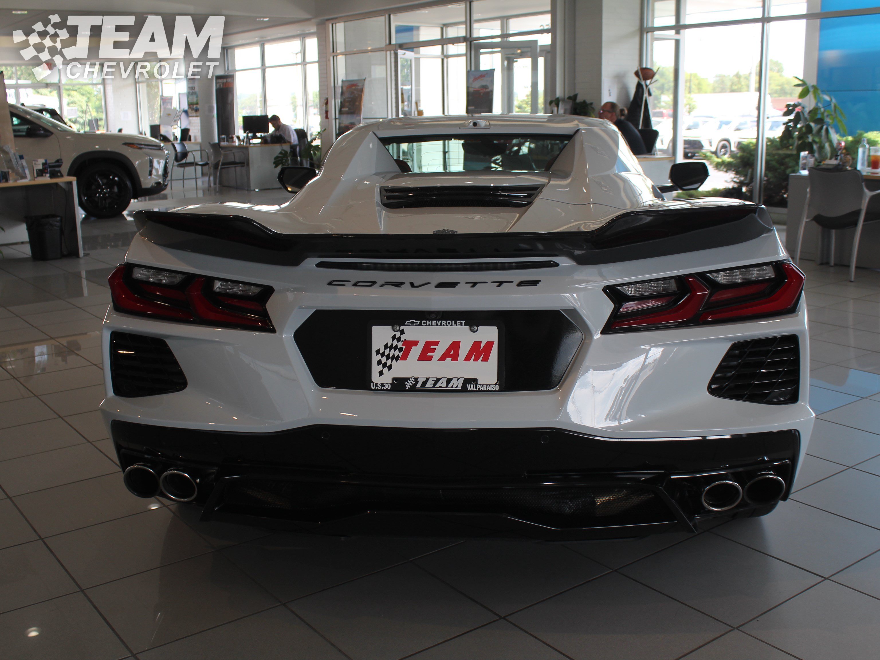 Used 2023 Chevrolet Corvette Stingray Preferred Conv w/ Battery Protection Package RWD image 5