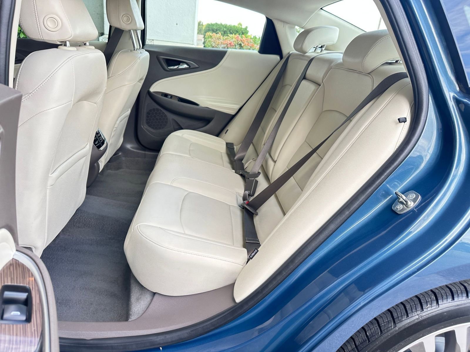 Used 2024 Chevrolet Malibu LT image 37