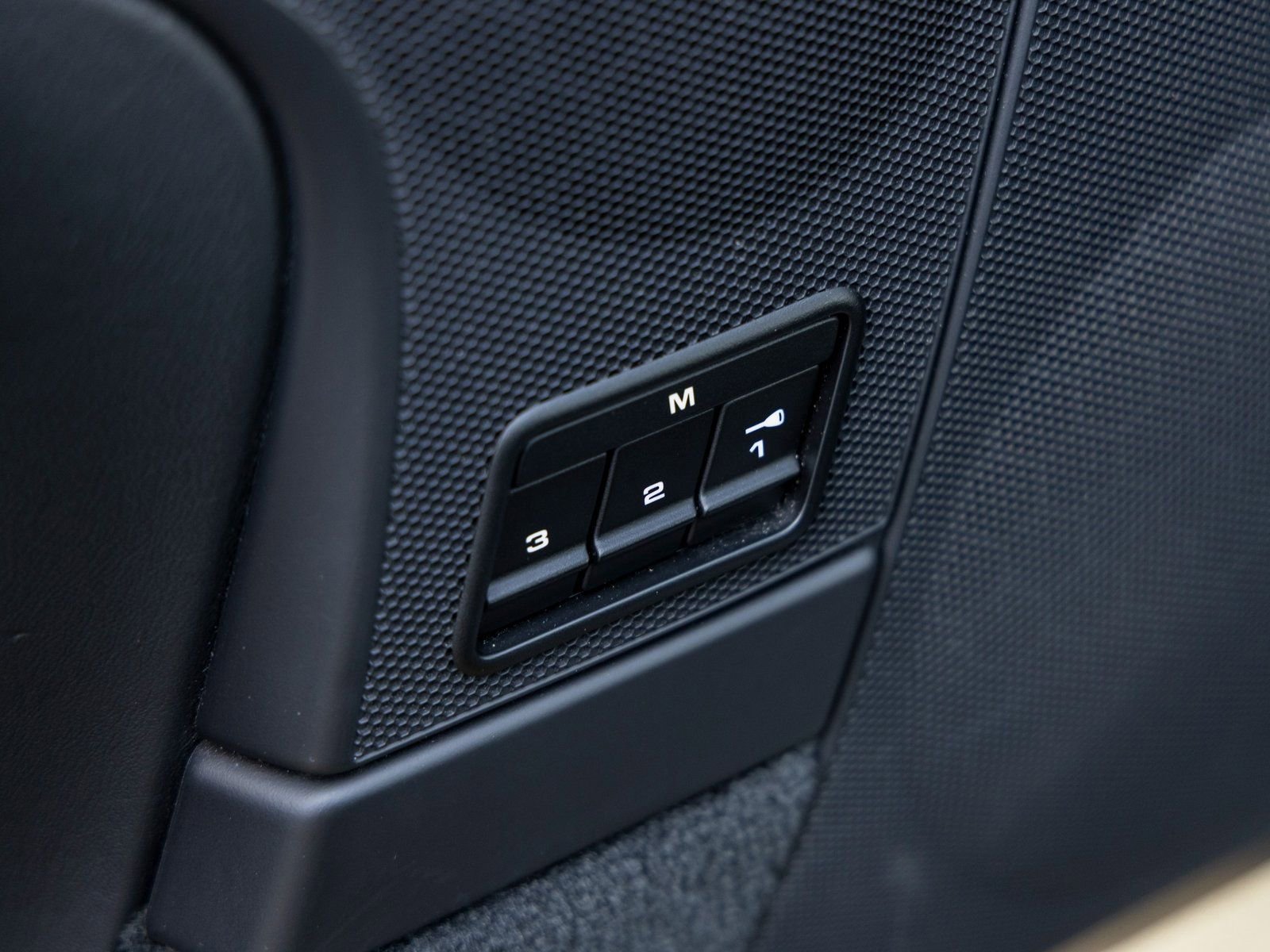 Used 2008 Porsche 911 Turbo image 31