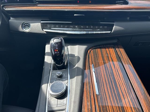 Certified 2023 Cadillac Escalade Premium Luxury image 18