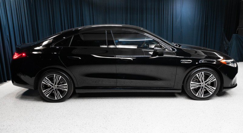New 2027 Mercedes-Benz CLA 250+ image 4