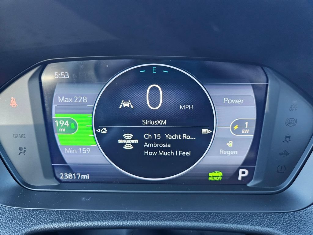 Certified 2023 Chevrolet Bolt EUV LT FWD image 25