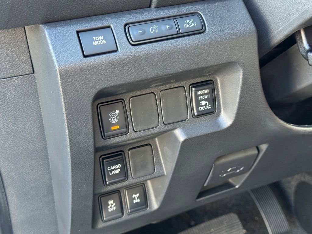 New 2026 Nissan Frontier PRO-4X w/ Pro-4x Convenience Package image 16