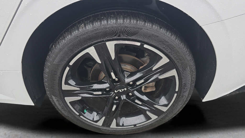 Used 2024 Kia K5 GT-Line w/ GT-Line Premium Package FWD image 29