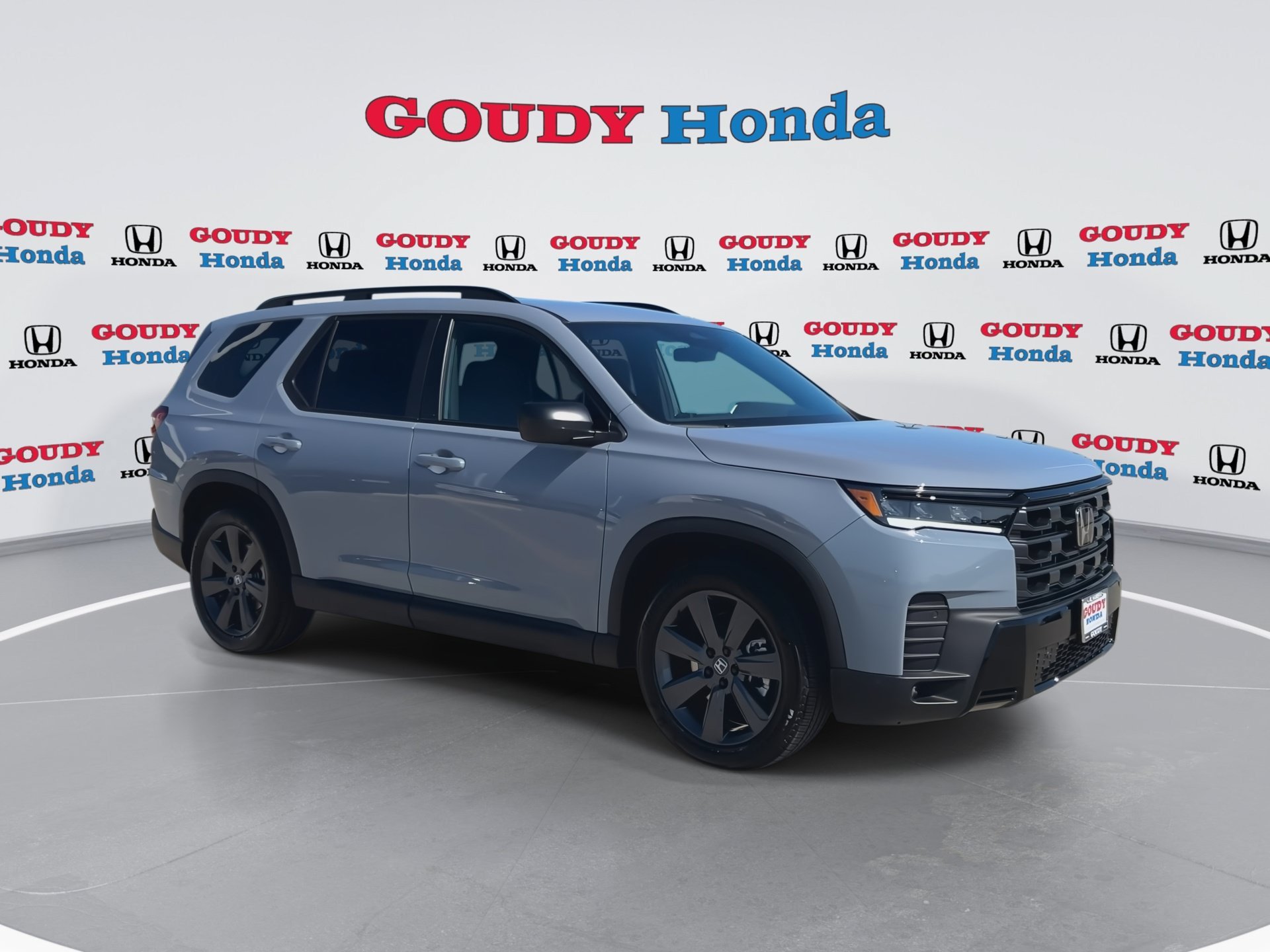 New 2026 Honda Pilot Sport image 2