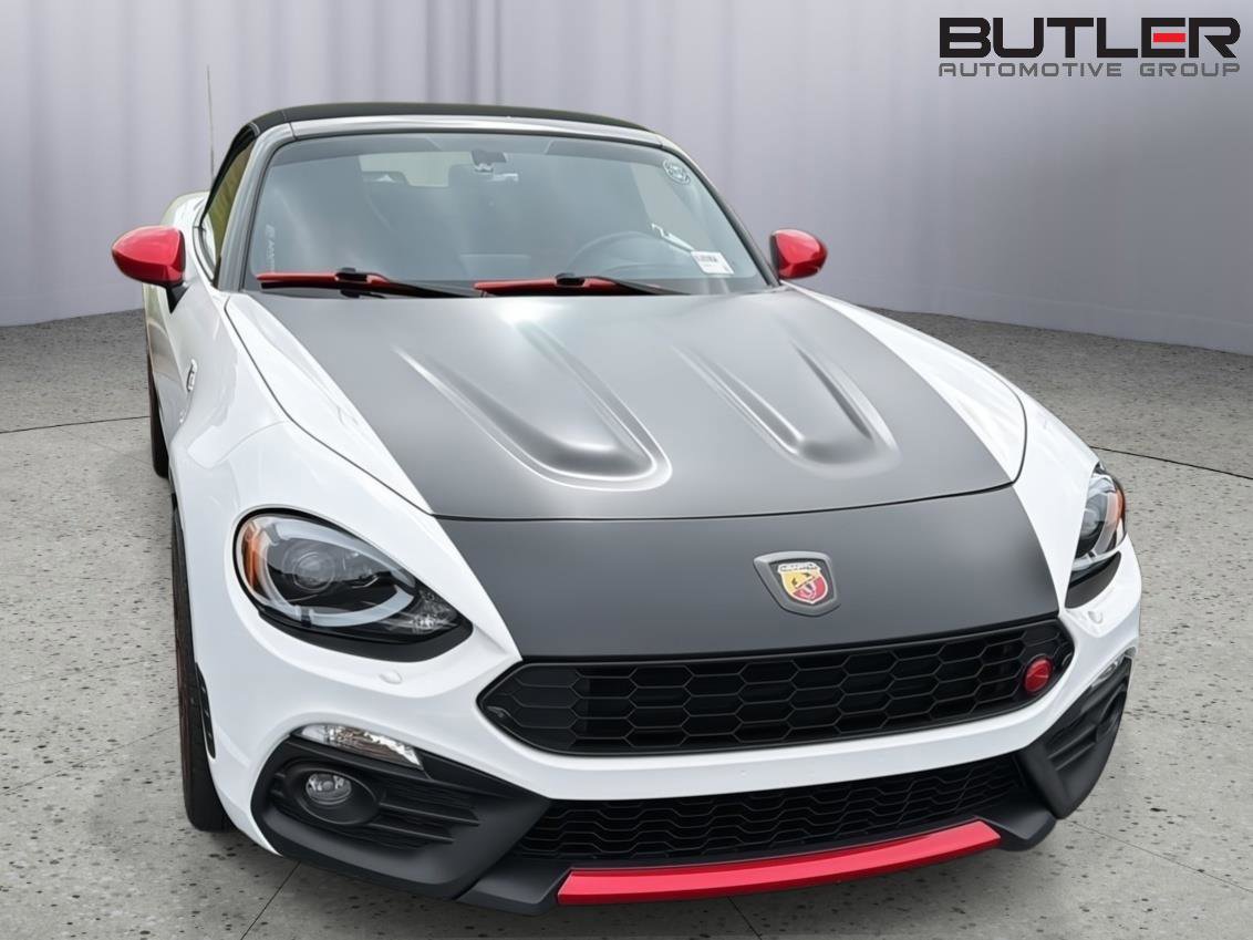 Used 2020 FIAT 124 Spider Abarth w/ Navigation & Sound Group RWD image 5