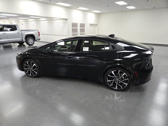 New 2026 Toyota Prius Plug-In Hybrid image 3