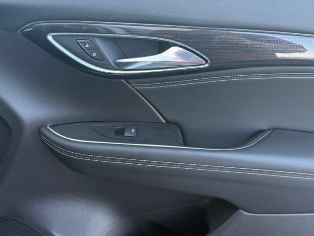 Certified 2022 Buick Envision Preferred FWD image 17