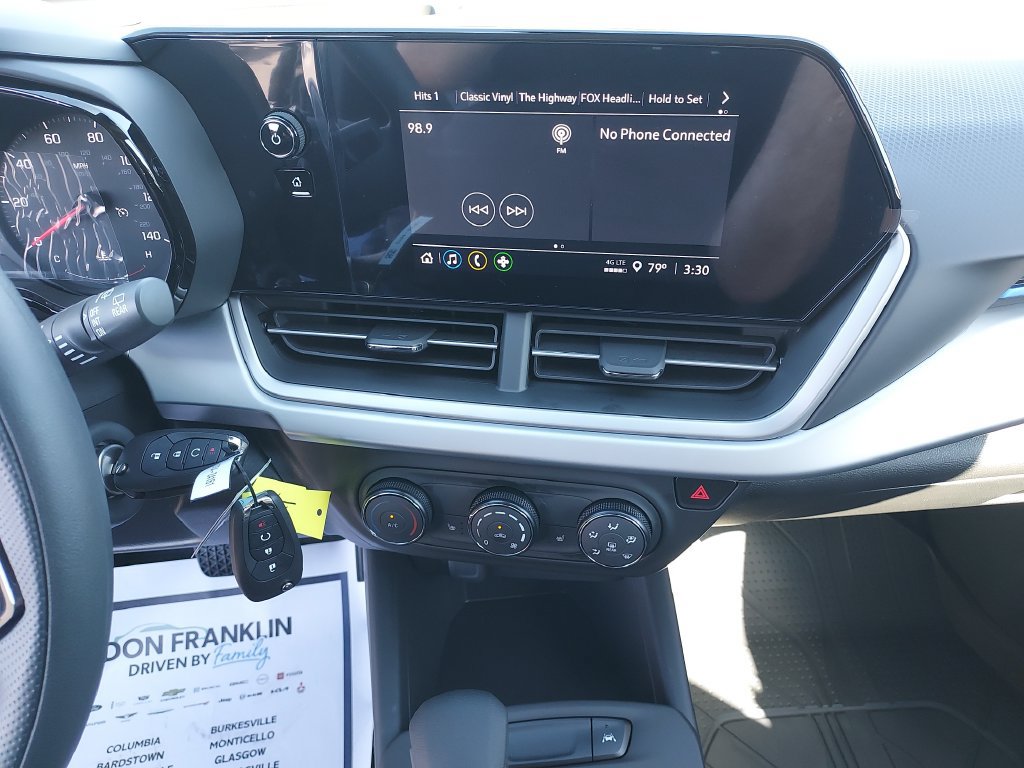 New 2026 Chevrolet Trax LS w/ LS Convenience Package FWD image 21