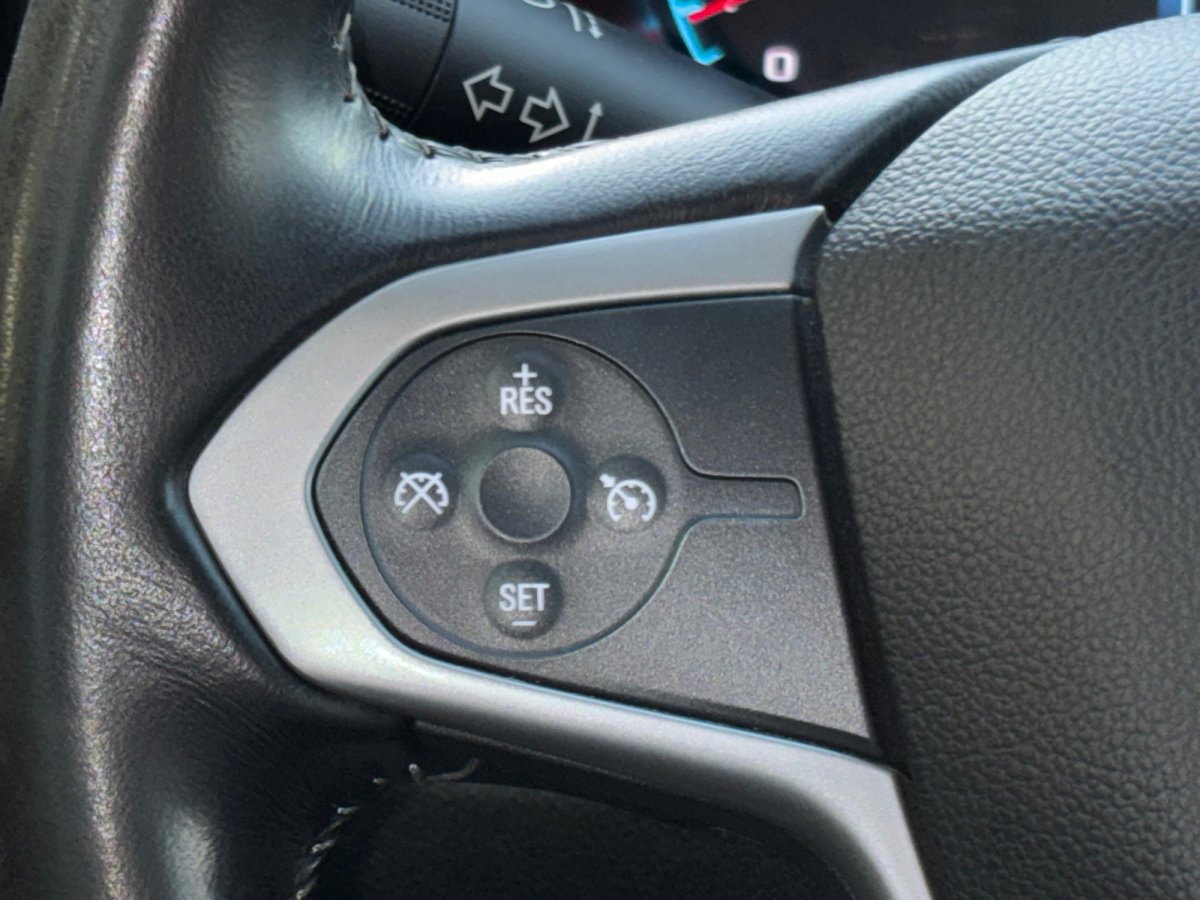 Used 2016 Chevrolet Colorado LT image 11