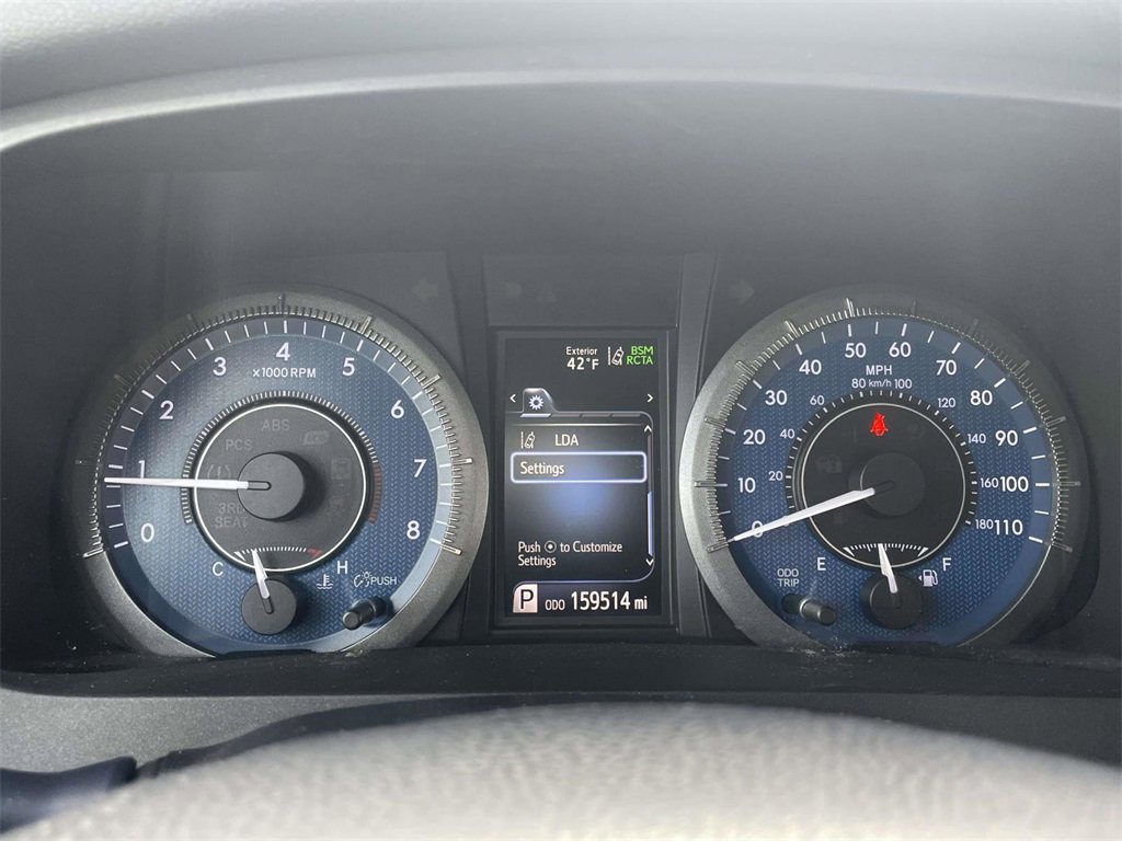 Used 2018 Toyota Sienna XLE image 30