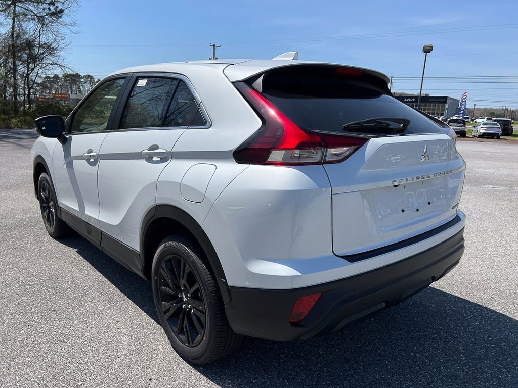 New 2026 Mitsubishi Eclipse Cross LE AWD/4WD image 3