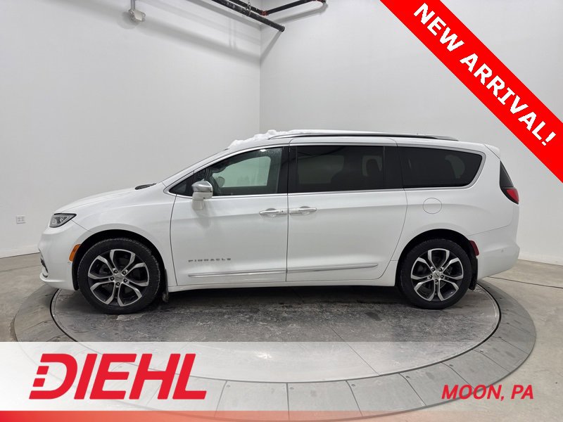 Certified 2021 Chrysler Pacifica Pinnacle image 4