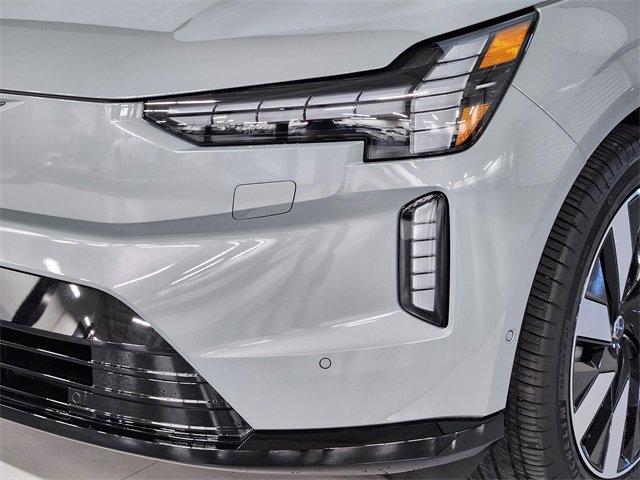 New 2025 Volvo EX90 Ultra image 12